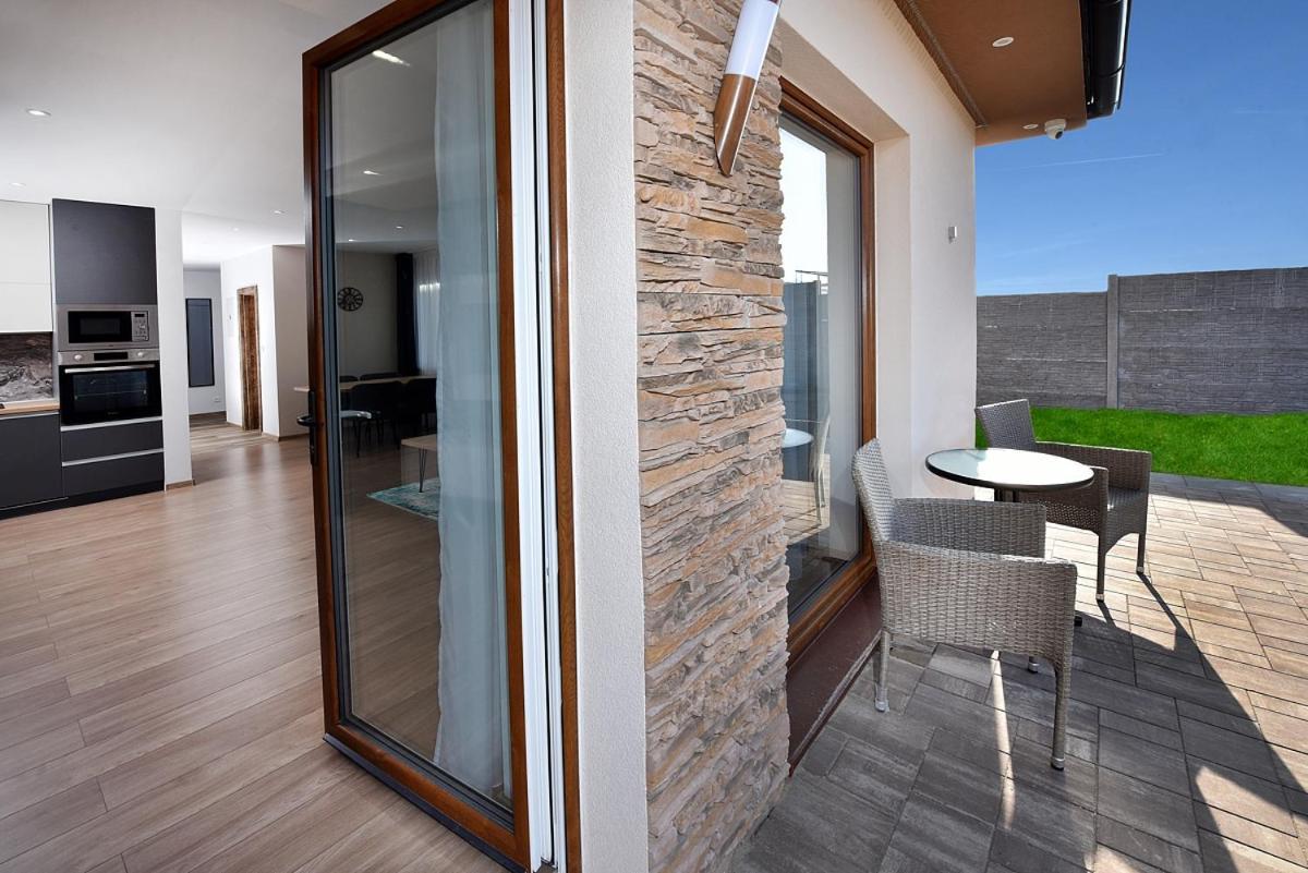 Apartmany Virbo Врбов Екстериор снимка