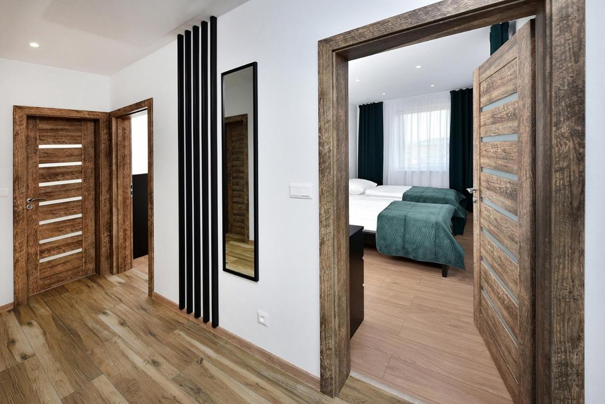 Apartmany Virbo Врбов Екстериор снимка