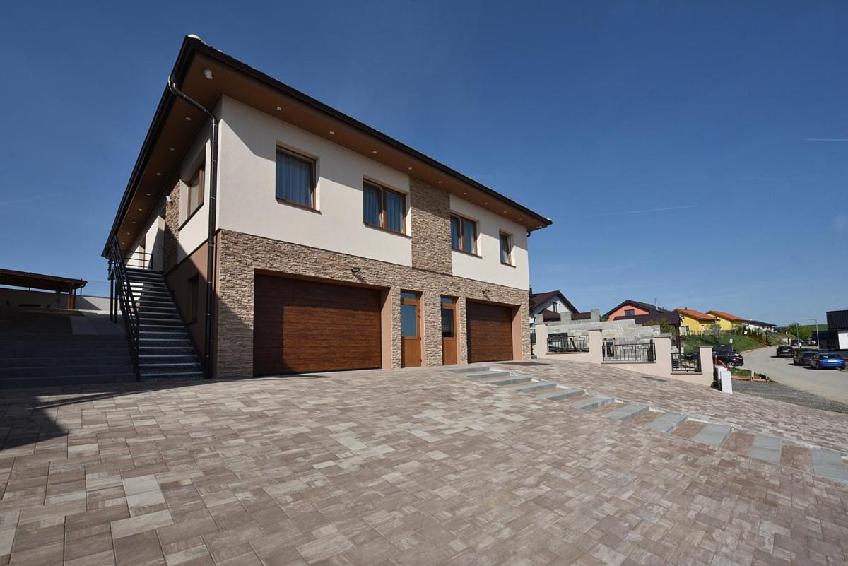 Apartmany Virbo Врбов Екстериор снимка